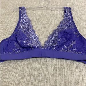 Wacoal Embrace lace wire free bra
